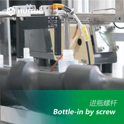 PET Cam Şişe Sıvı Deterjan Dolum Püskürtme Tetiği İçin Döner Kapatma Makinesi