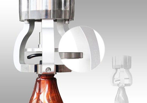 Flip Top Pull Push Losyon Pompası için Çok Fonksiyonlu 8 Kafa Döner Kapatma Makinesi