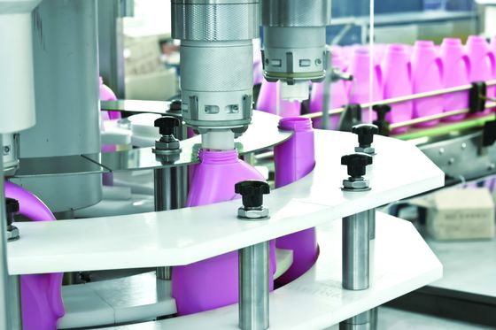 Plastik Şişe Sıvı Çamaşır Deterjanı Dolum Kapatma Makinesi 2L 3L 4L 5L