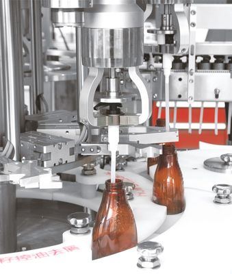 Kapak Besleyicili 4KW Otomatik Şişe Kapak Makinesi