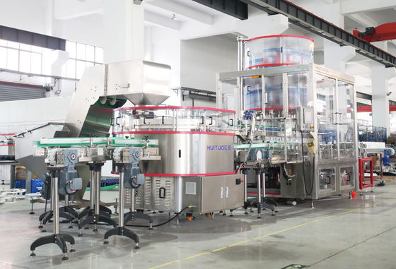 Antiseptik El Dezenfektanı Dolum Kapatma Makinesi 12000B / h 4KW